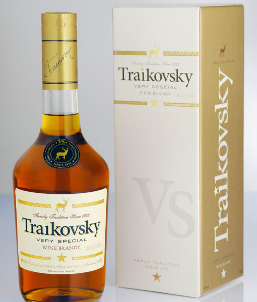 traikovsky-wine-brandy-vs